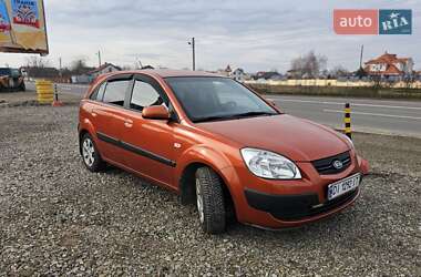 Хэтчбек Kia Rio 2008 в Ивано-Франковске