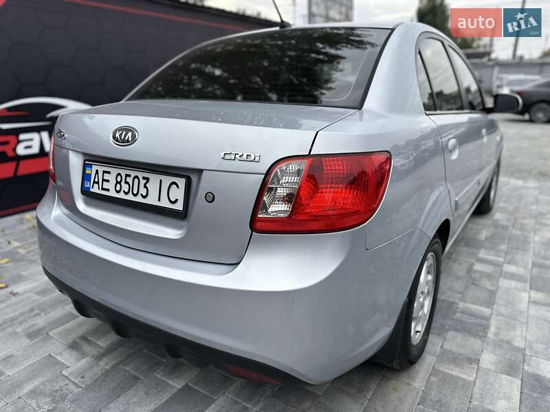 Седан Kia Rio 2010 в Днепре фото 15 Седан Kia Rio 2010 в Днепре
