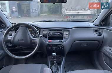 Хетчбек Kia Rio 2005 в Києві