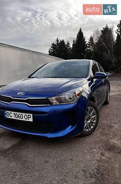 Седан Kia Rio 2019 в Львові