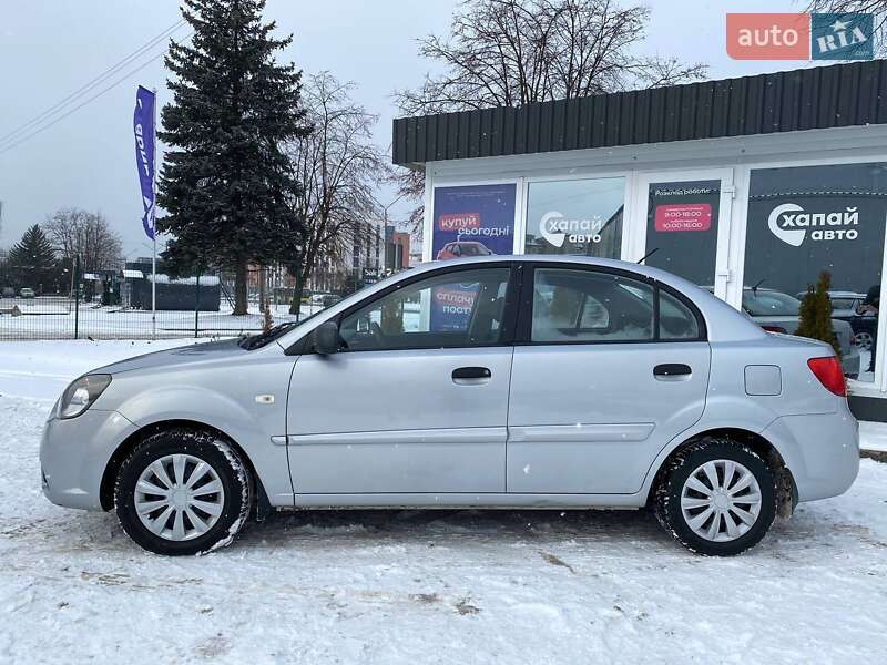 Седан Kia Rio 2011 в Львові фото 6 Седан Kia Rio 2011 в Львові
