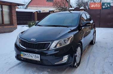 Седан Kia Rio 2013 в Миргороде