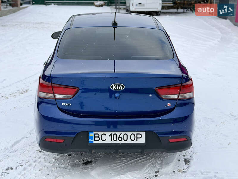 Седан Kia Rio 2019 в Львові