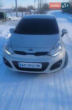 Хетчбек Kia Rio 2011 в Житомирі