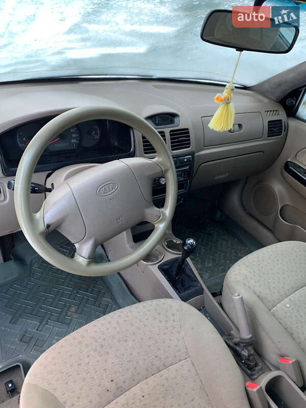Універсал Kia Rio 2004 в Високому фото 8 Універсал Kia Rio 2004 в Високому