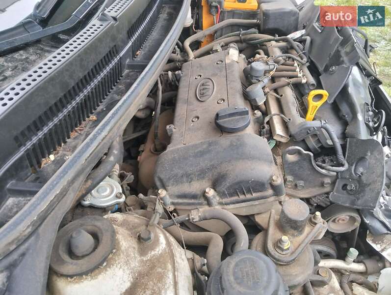 Седан Kia Rio 2014 в Николаеве