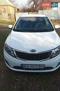 Седан Kia Rio 2013 в Киеве