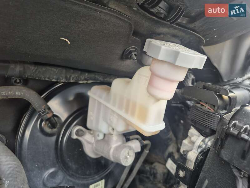 Седан Kia Rio 2015 в Киеве