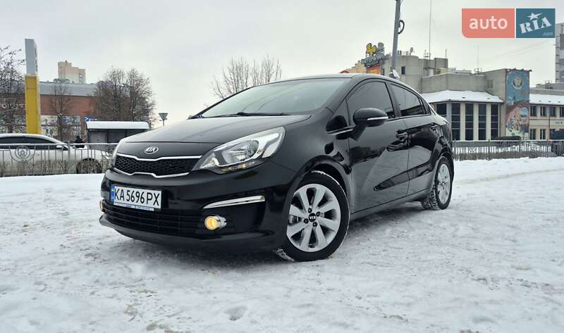 Седан Kia Rio 2015 в Киеве
