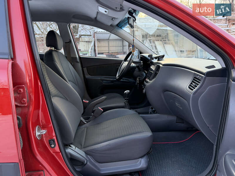 Седан Kia Rio 2007 в Запорожье фото 10 Седан Kia Rio 2007 в Запорожье