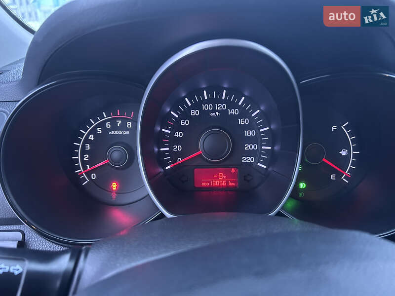 Седан Kia Rio 2013 в Овруче фото 5 Седан Kia Rio 2013 в Овруче
