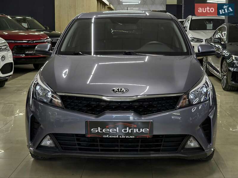 Седан Kia Rio 2021 в Николаеве