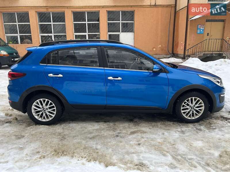 Хэтчбек Kia Rio 2018 в Новояворовске фото 5 Хэтчбек Kia Rio 2018 в Новояворовске