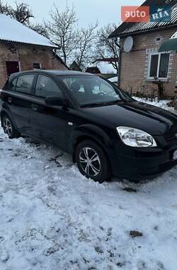 Хэтчбек Kia Rio 2009 в Чорткове