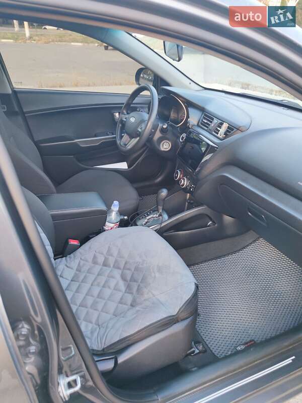 Седан Kia Rio 2012 в Запорожье