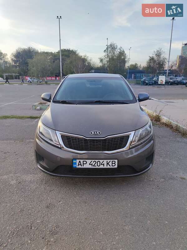Седан Kia Rio 2012 в Запорожье