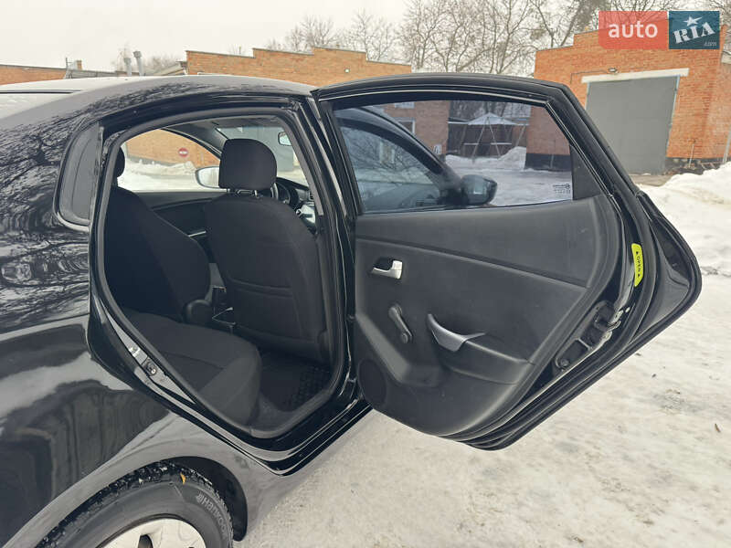 Седан Kia Rio 2012 в Лубнах фото 29 Седан Kia Rio 2012 в Лубнах