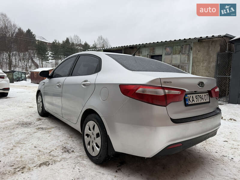Седан Kia Rio 2012 в Харькове
