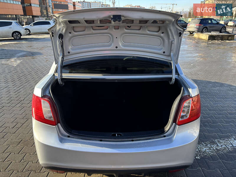 Седан Kia Rio 2011 в Черновцах фото 17 Седан Kia Rio 2011 в Черновцах