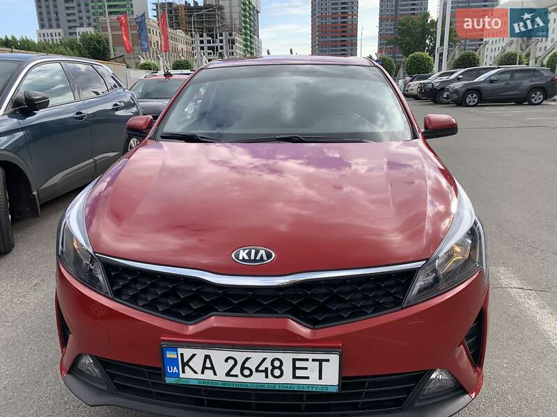 Kia Rio 2021