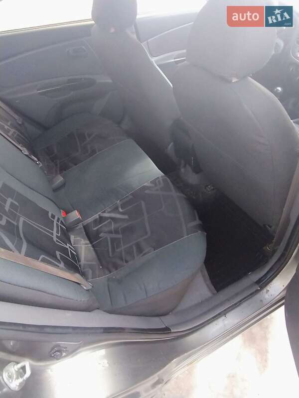 Седан Kia Rio 2011 в Киеве фото 13 Седан Kia Rio 2011 в Киеве