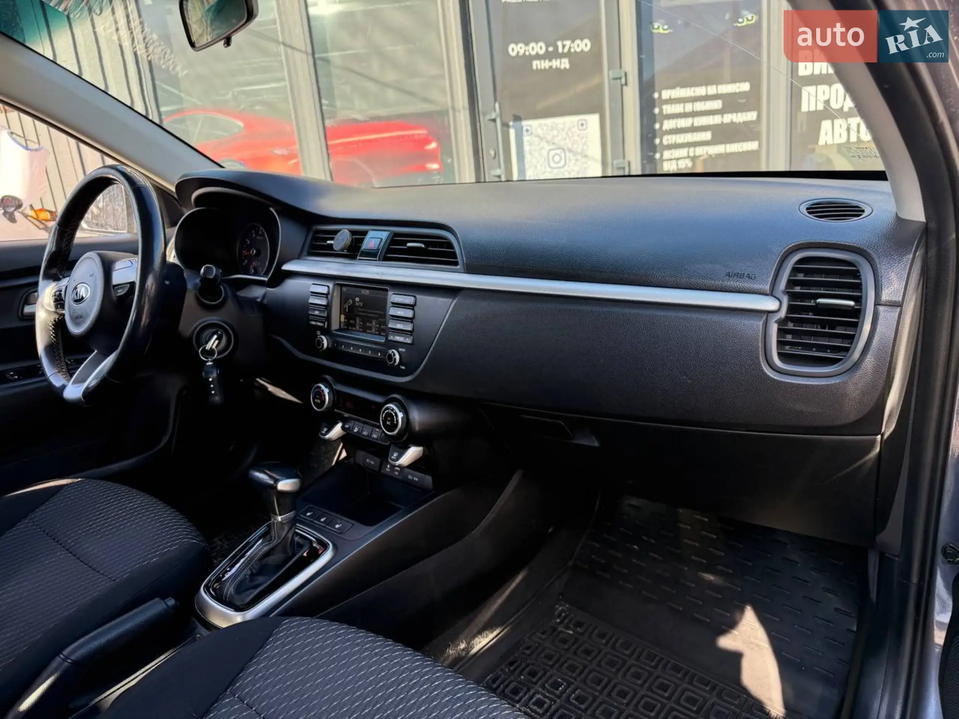 2018 Kia Rio - мініатюра 11