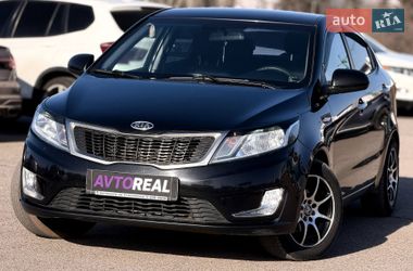 Седан Kia Rio 2011 в Кривому Розі