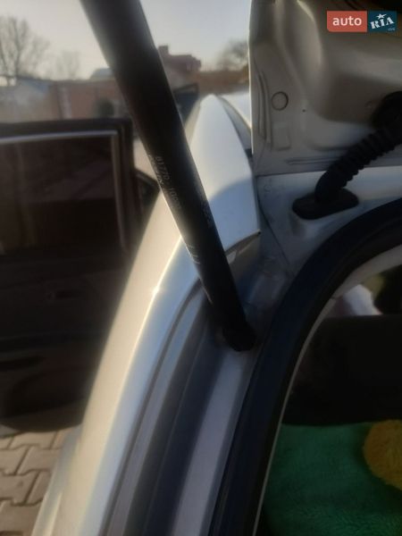 Хэтчбек Kia Rio 2006 в Тернополе