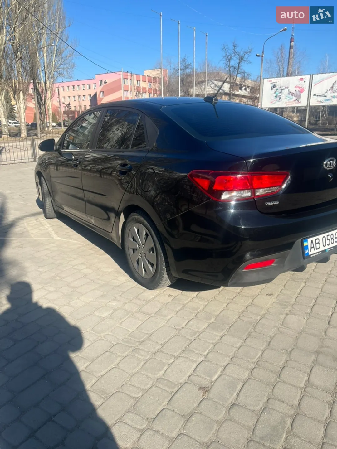 2019 Kia Rio - мініатюра 5
