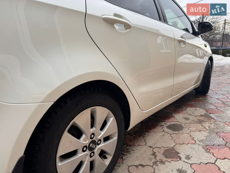 Седан Kia Rio 2013 в Харькове