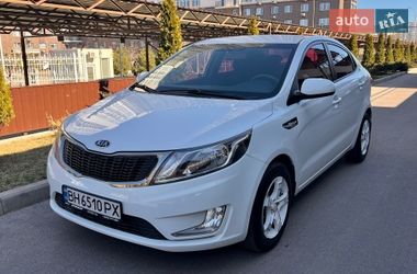 Седан Kia Rio 2012 в Одесі