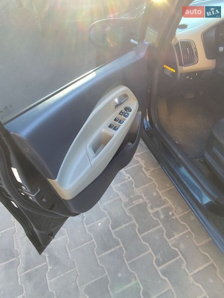 Седан Kia Rio 2016 в Києві