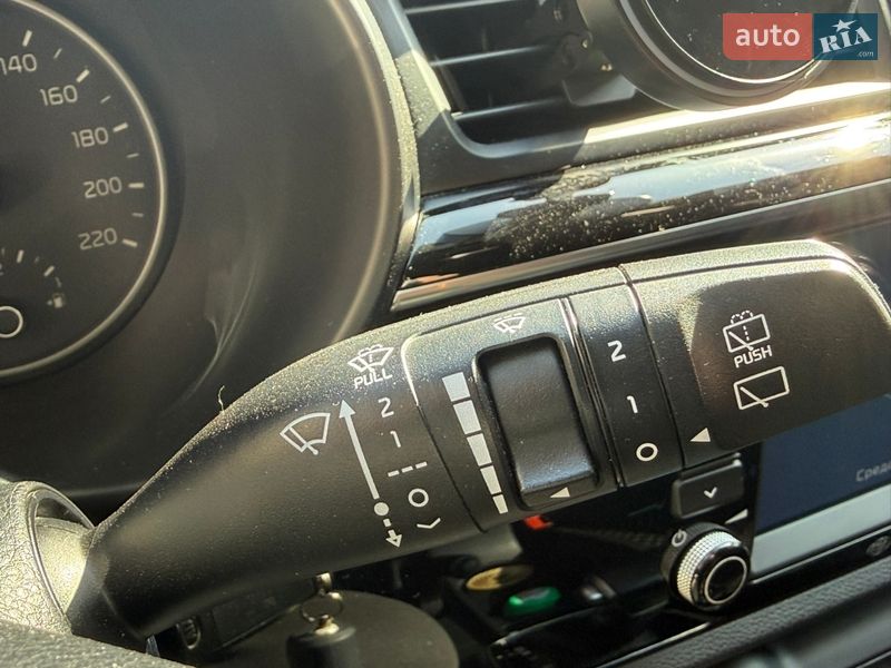 Хэтчбек Kia Rio 2018 в Одессе