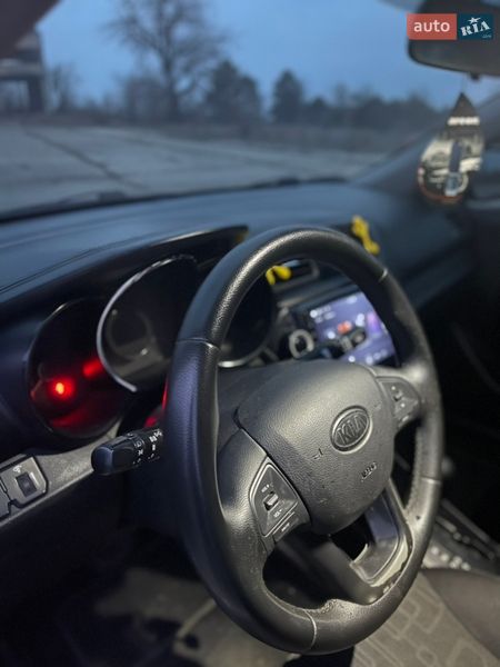Седан Kia Rio 2012 в Одесі