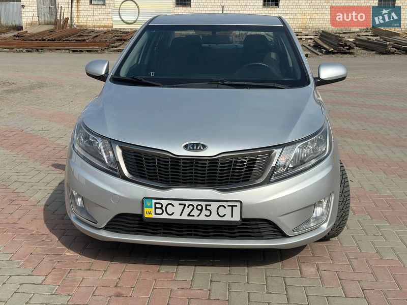 Седан Kia Rio 2012 в Ладыжине фото 10 Седан Kia Rio 2012 в Ладыжине