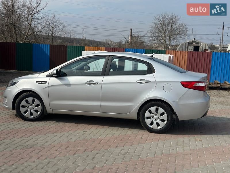 Седан Kia Rio 2012 в Ладыжине фото 3 Седан Kia Rio 2012 в Ладыжине