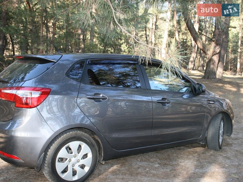 Хэтчбек Kia Rio 2012 в Киеве фото 2 Хэтчбек Kia Rio 2012 в Киеве