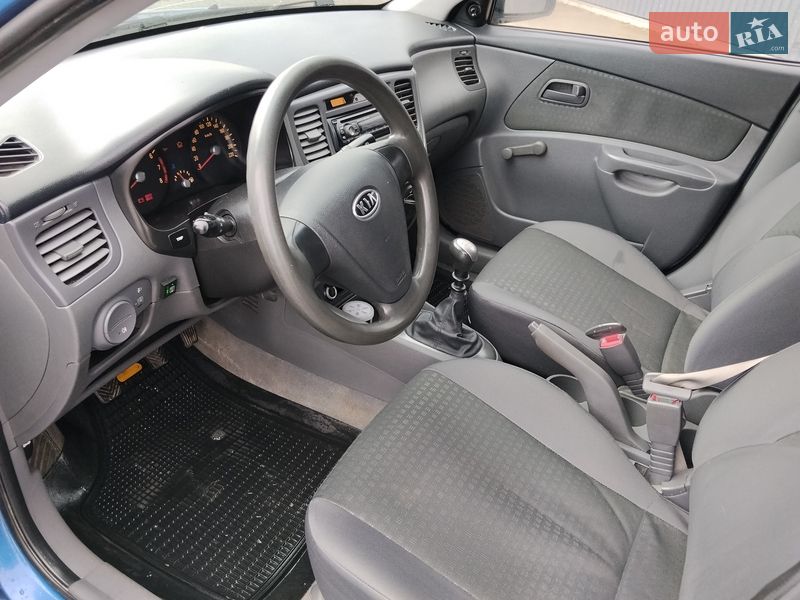 Седан Kia Rio 2007 в Каменец-Подольском