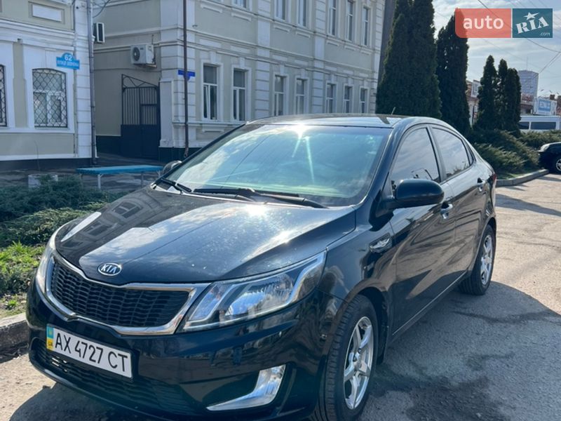 Седан Kia Rio 2012 в Харкові