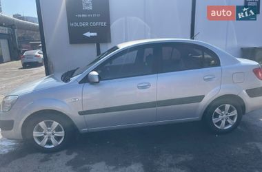 Седан Kia Rio 2008 в Киеве
