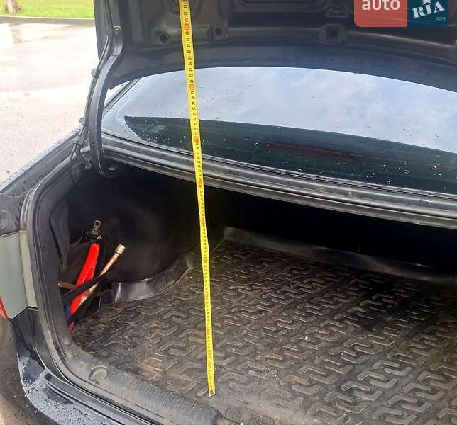 Седан Kia Rio 2012 в Днепре