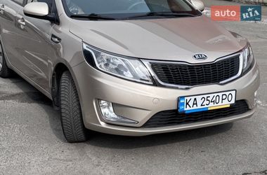 Седан Kia Rio 2012 в Киеве