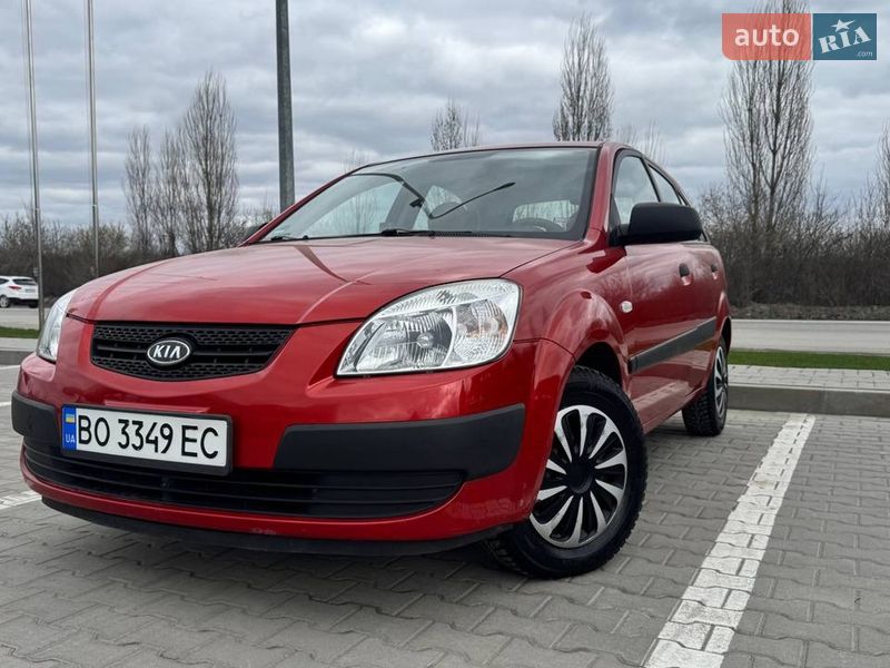 Хэтчбек Kia Rio 2009 в Каменец-Подольском фото 2 Хэтчбек Kia Rio 2009 в Каменец-Подольском