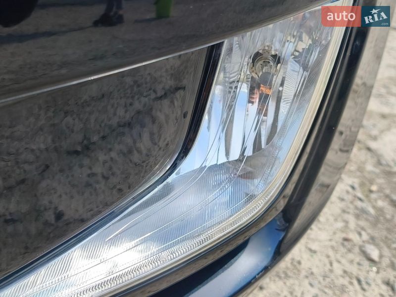 Хетчбек Kia Rio 2013 в Києві фото 28 Хетчбек Kia Rio 2013 в Києві