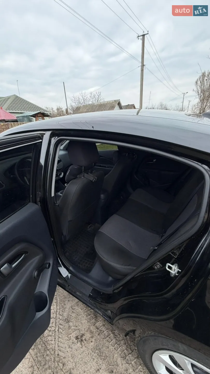 2015 Kia Rio - мініатюра 6