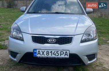 Седан Kia Rio 2011 в Харкові