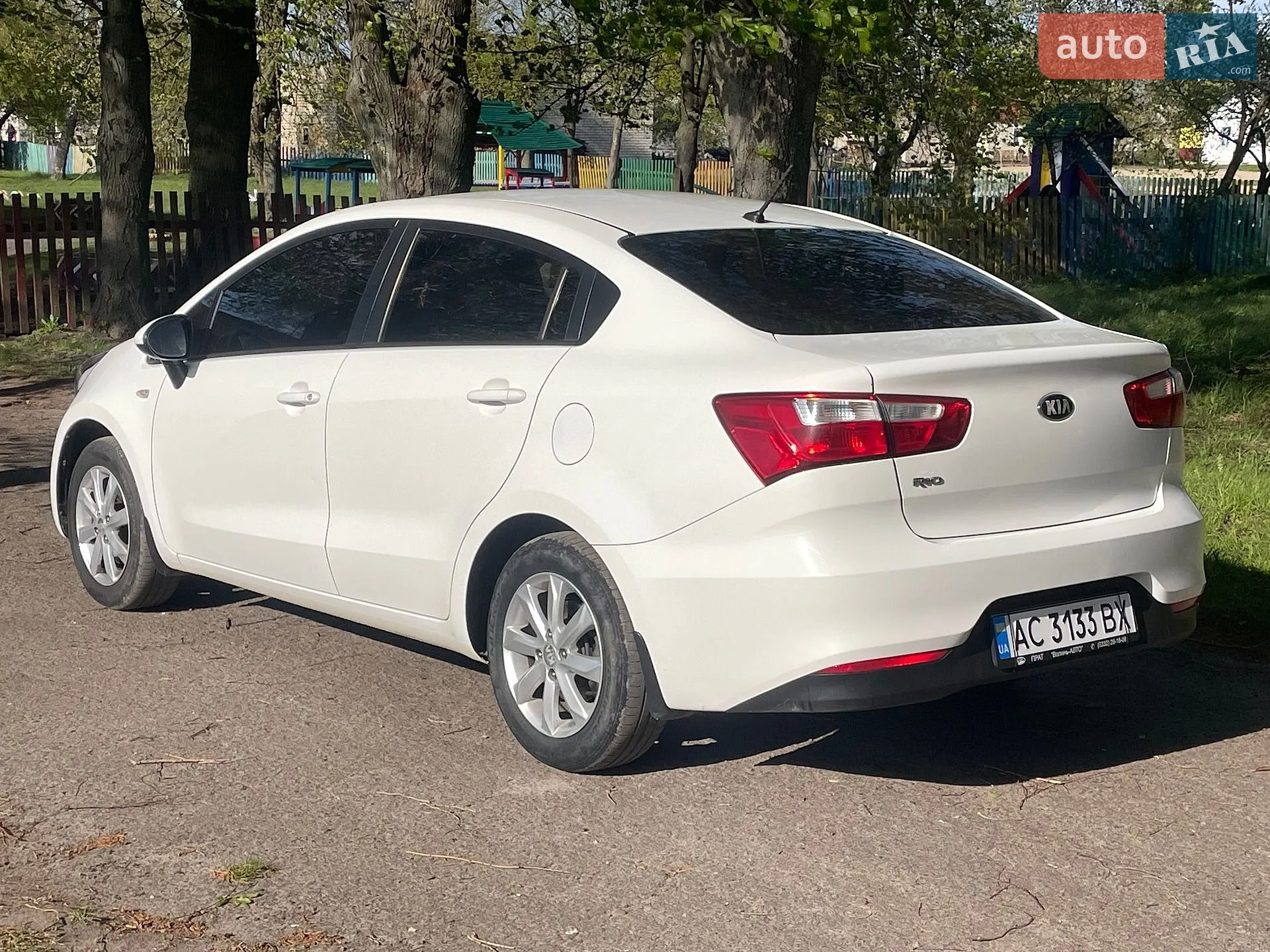 2017 Kia Rio - мініатюра 11