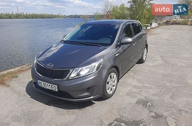 Хетчбек Kia Rio 2012 в Дніпрі