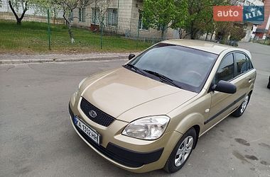 Хетчбек Kia Rio 2008 в Києві