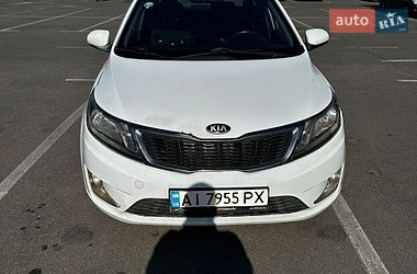 Седан Kia Rio 2013 в Києві